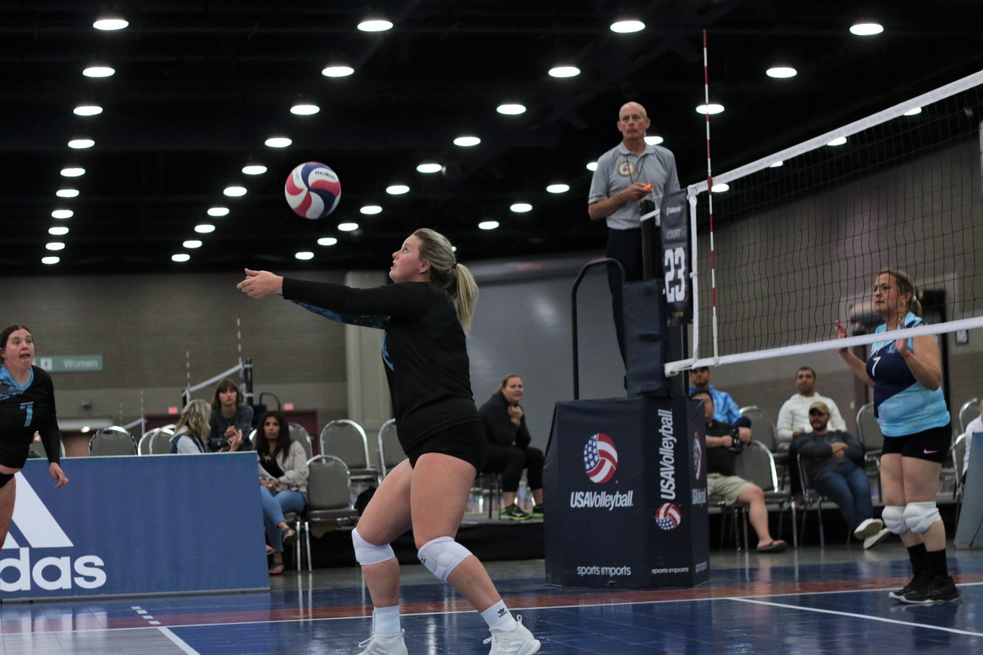 2021 USA Volleyball Open National Championship woman passing